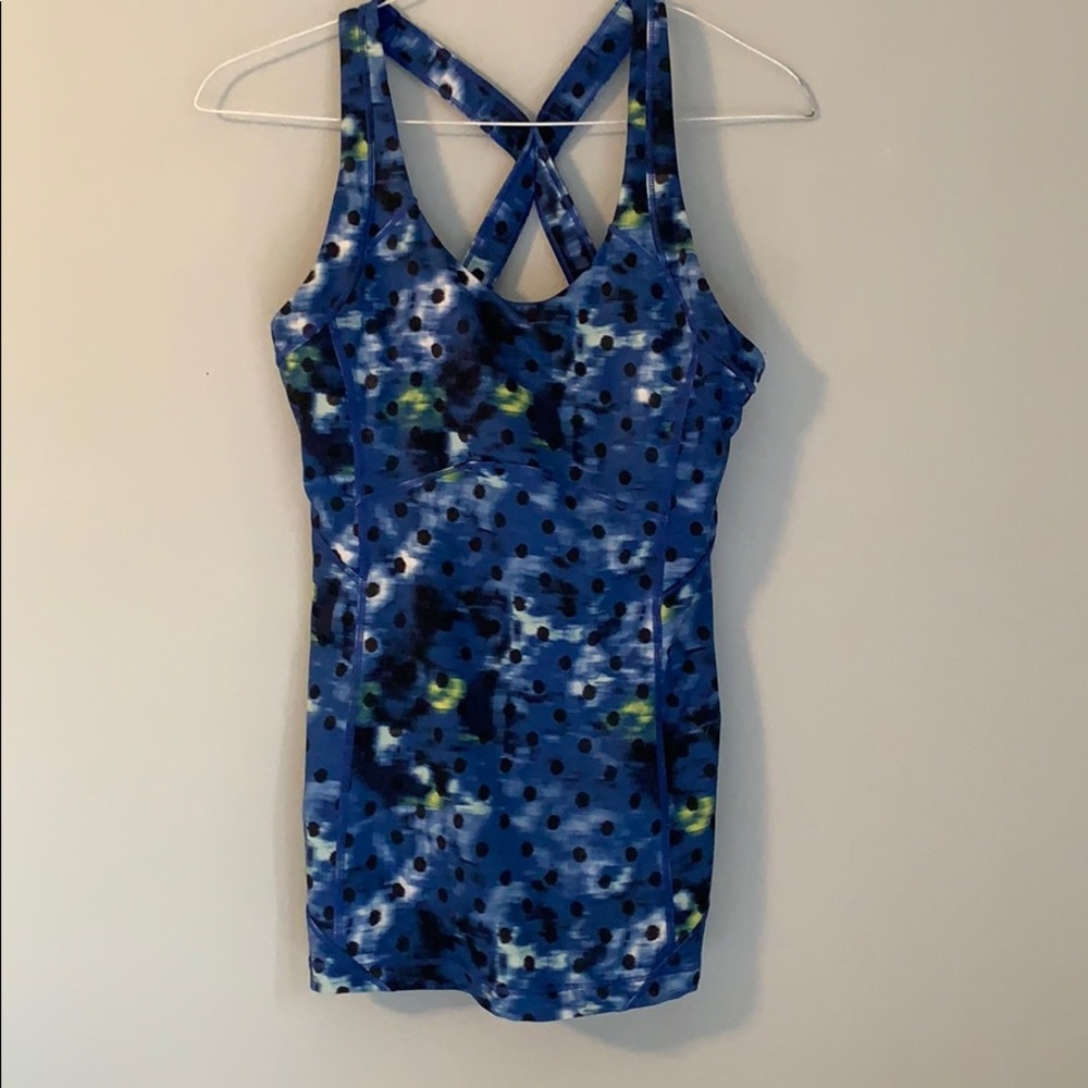 Lululemon Tank Blue Polka Dots Built in Bra 6